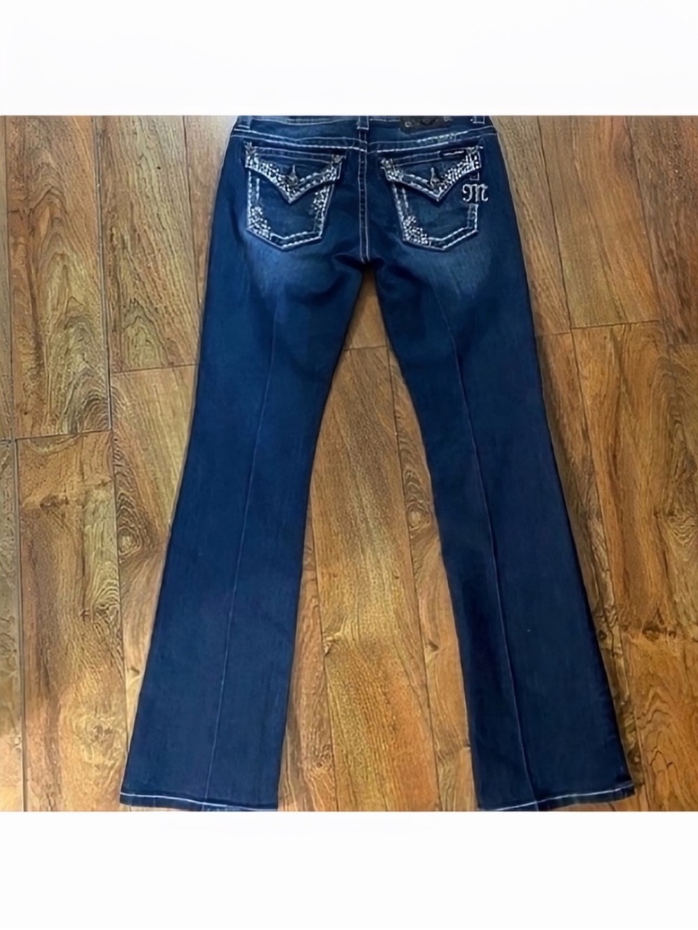 Beautiful Vintage Y2K Miss Me Easy Boot Jeans Embellished Pockets 33” Inseam
